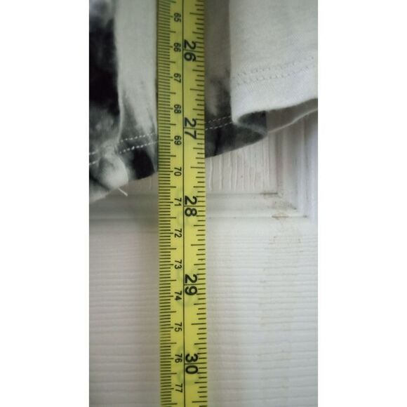 Umgee Women's White and Gray Tie Dye Light Long Sleeve Tieable front Top… - Picture 6 of 7